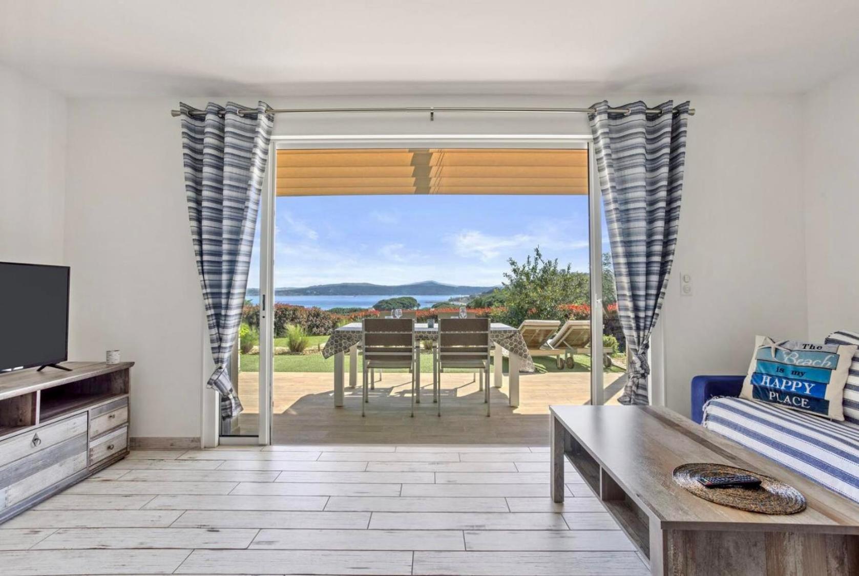 La Bastide Du Soleil Apartman Sainte-Maxime Szoba fotó