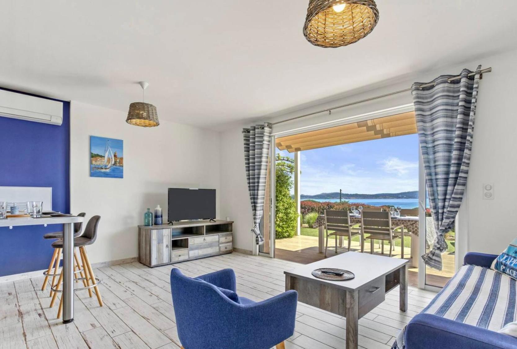 La Bastide Du Soleil Apartman Sainte-Maxime Szoba fotó