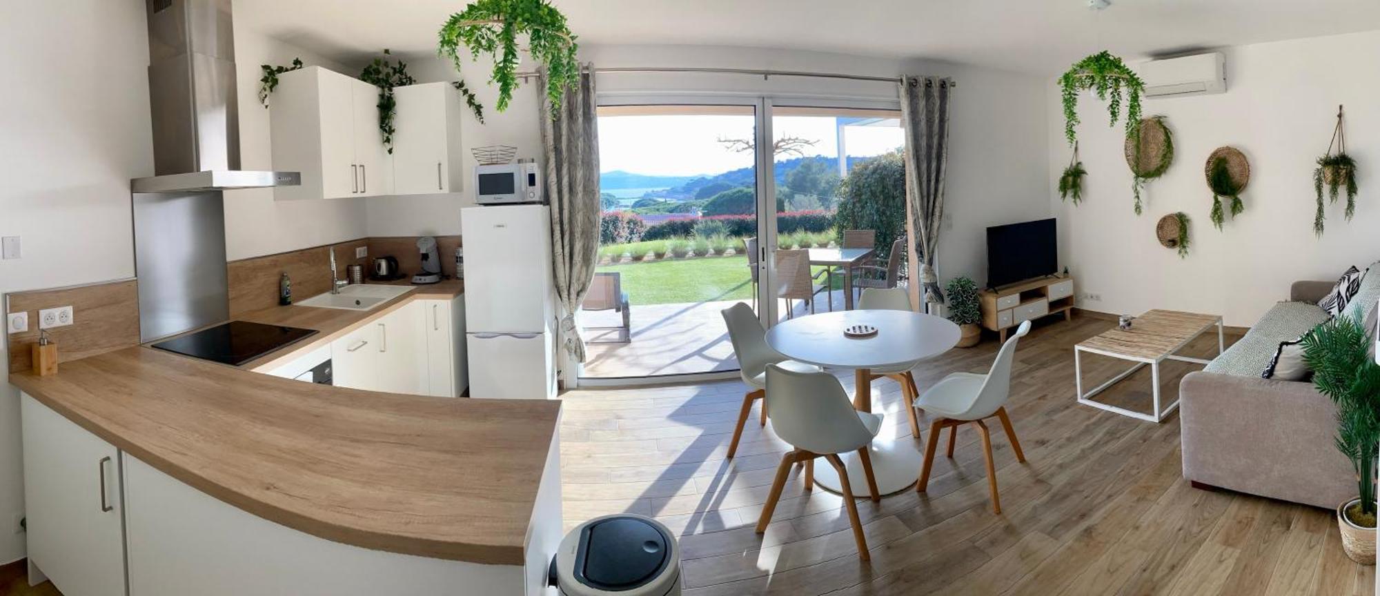 La Bastide Du Soleil Apartman Sainte-Maxime Szoba fotó